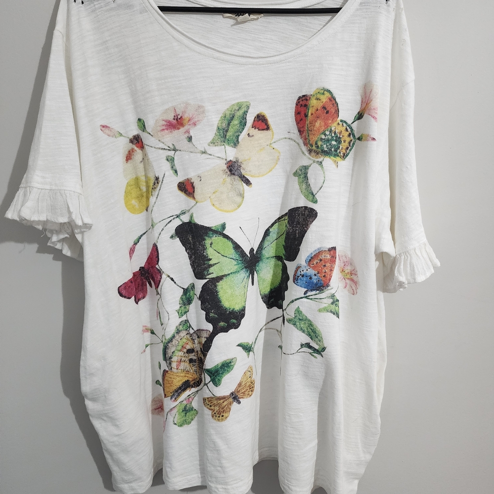 Women's White Butterfly Print Top
